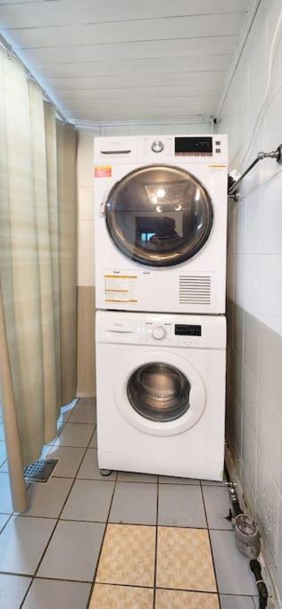 Hongdae Yeontral Park Exit7 K-7 Apartment