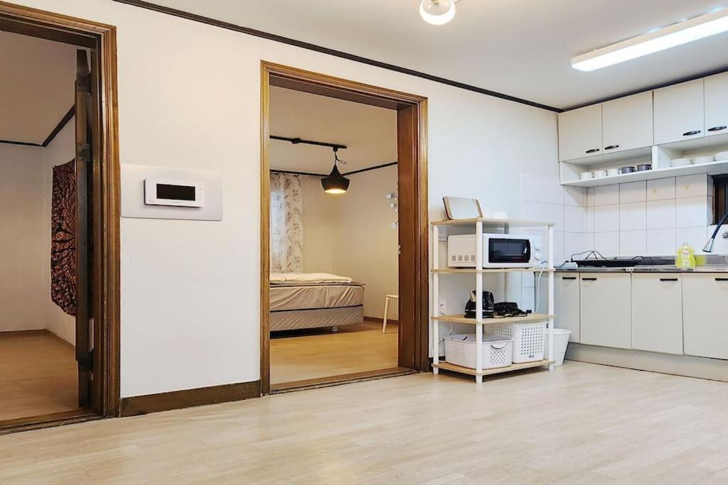 Apartment Hongdae Yeontral Park Exit7 K-7